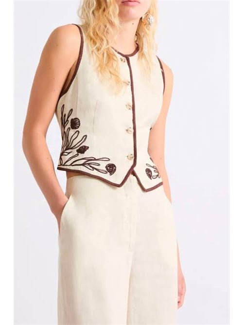 This new pure linen waistcoat, decorated with contrasting colour edges and embroidery, can be worn next to the skin like a sleeveless top. Lined for all-day comfort. MARELLA | 2613151012200003